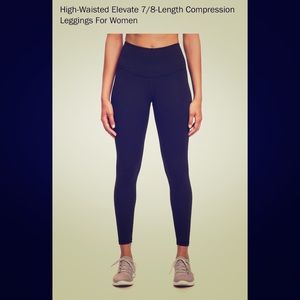 NWT Old Navy High Rise Elevate 7/8 Leggings
